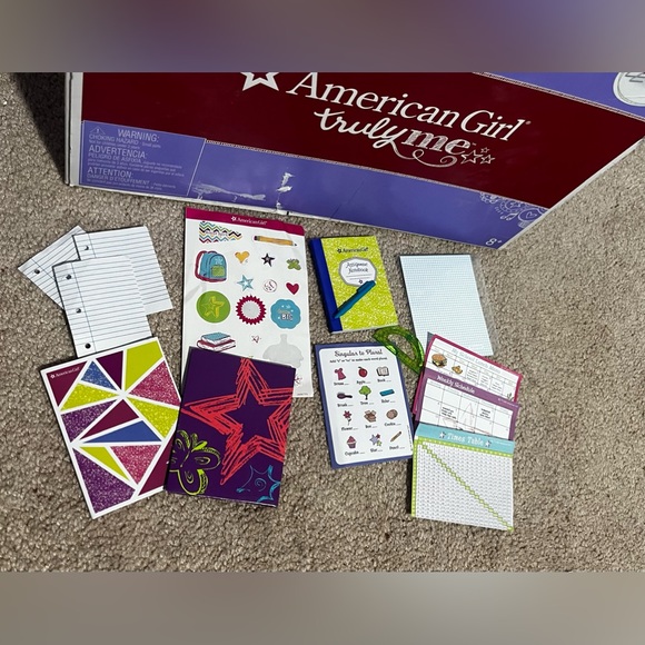 American Girl Flip Top Desk with Accessories and Box - Picture 4 of 7